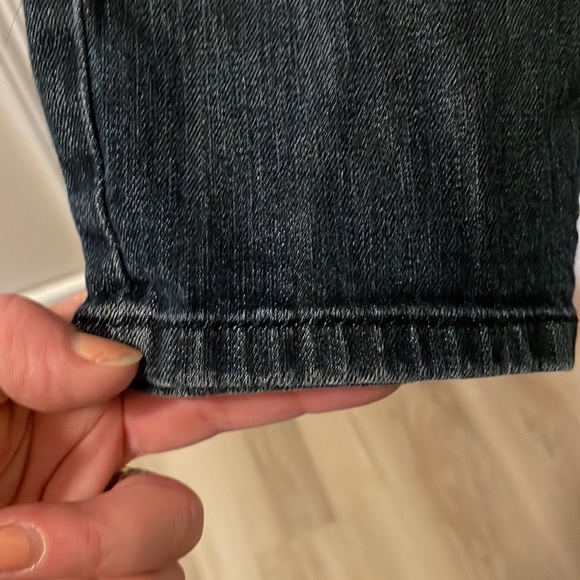 Ann Taylor Loft Modern Capri. Straight leg. Good condition. Soft and comfy - Picture 5 of 7